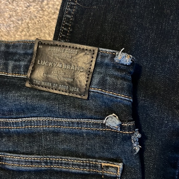 Lucky Brand 0/25 Dark Wash Bridgette Ankle Cut Jeans, Used- Good - Picture 6 of 10